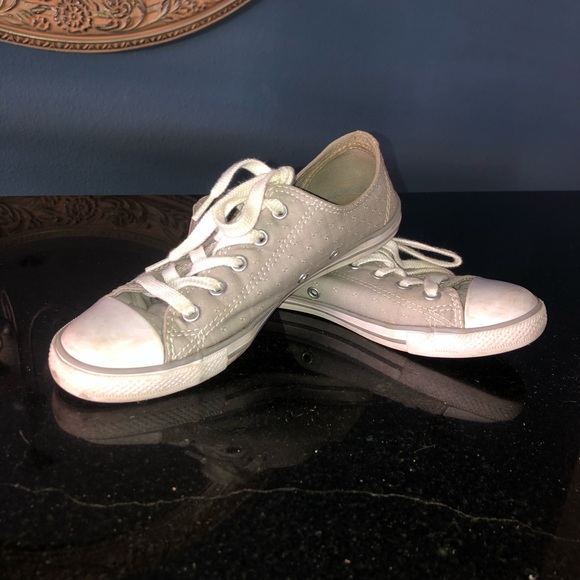 Grey Low Top Converse - Picture 3 of 4